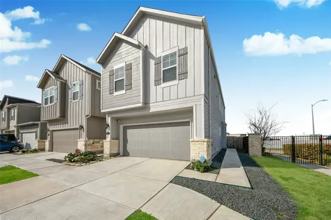 14810 Slow River Avenue Houston TX 77082