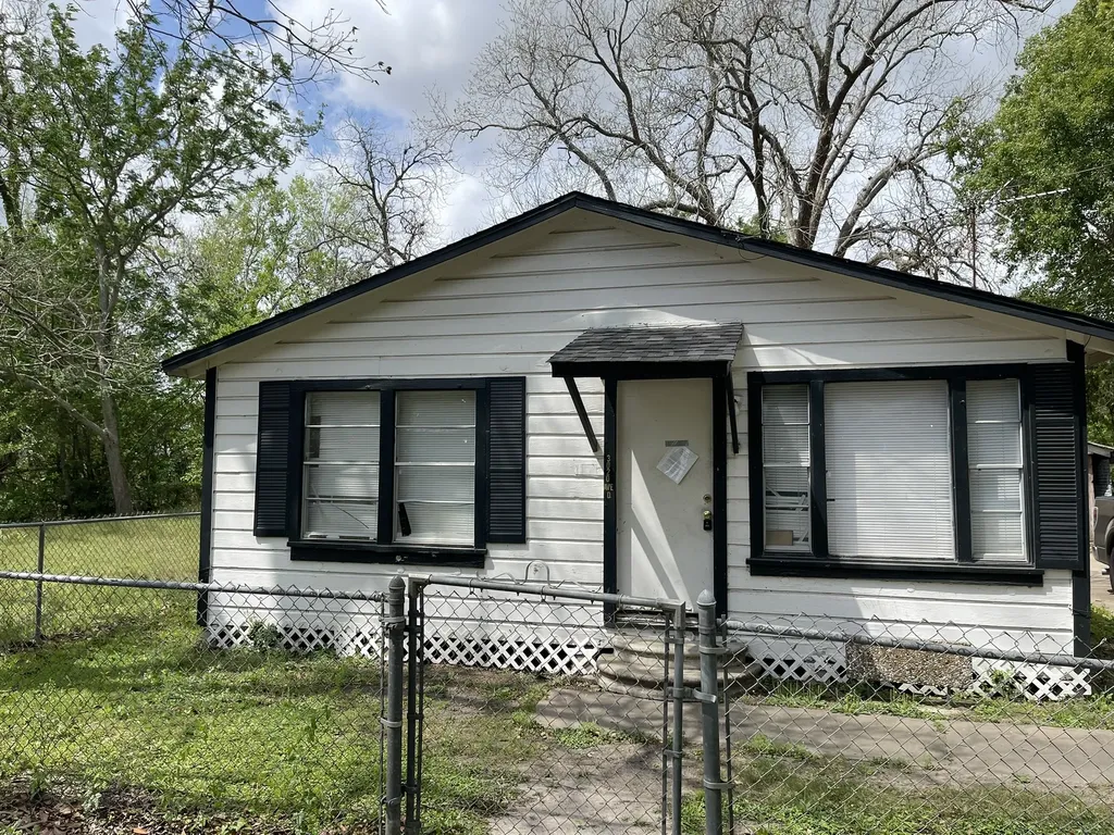 3020 Avenue D Bay City TX 77414