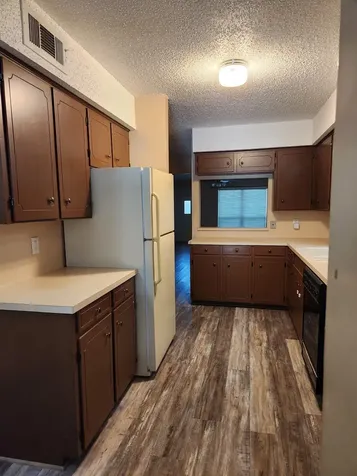 1252 Eagle Lake Road 8 Sealy TX 77474