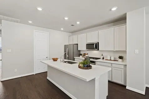 9443 Towne Lake Parkway Cypress TX 77433