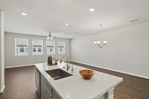 9443 Towne Lake Parkway Cypress TX 77433
