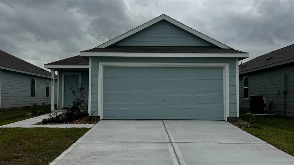 673 Maria Elena Way Cleveland TX 77327