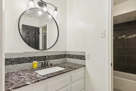 2705 Huckleberry Lane Pasadena TX 77502