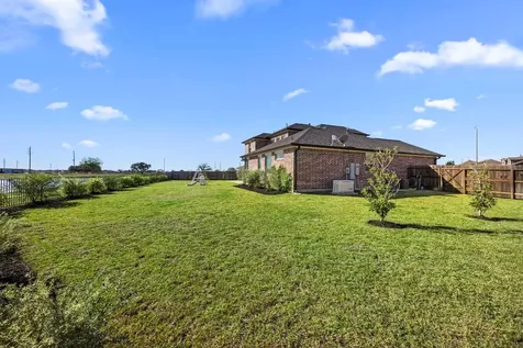 915 Bernard Meadows Drive East Bernard TX 77435