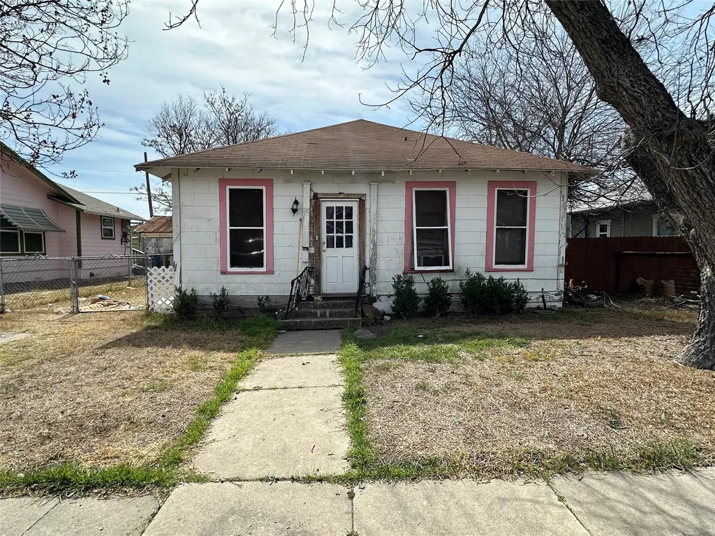 136 E High Avenue San Antonio TX 78210