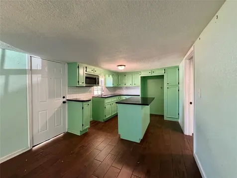 322 Hays Road Oyster Creek TX 77541