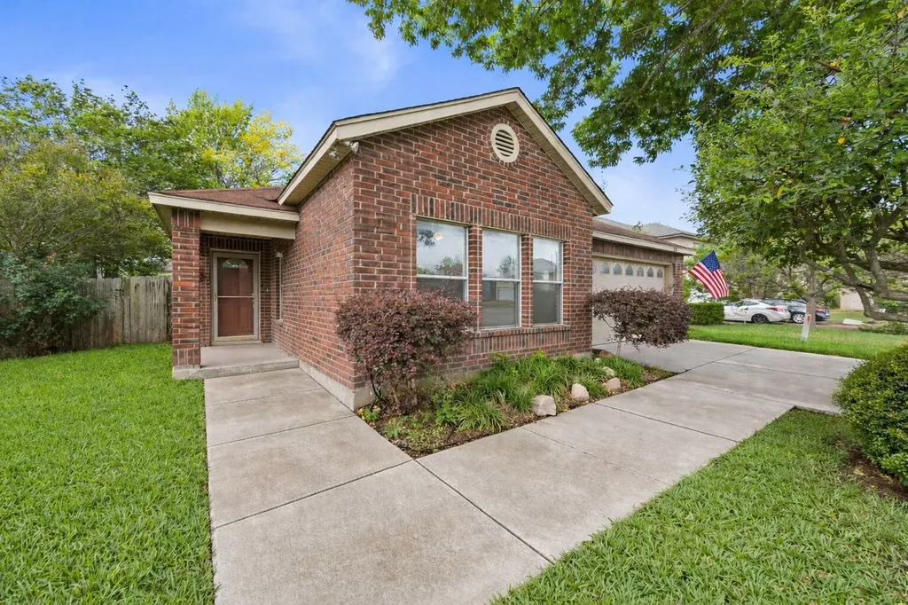 331 Stone Point New Braunfels TX 78130