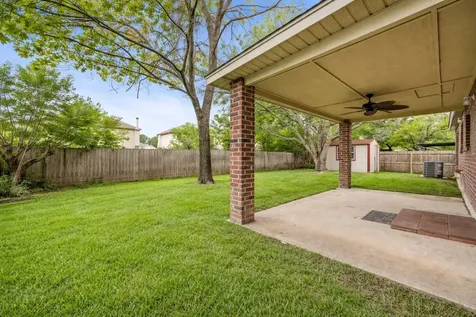 331 Stone Point New Braunfels TX 78130