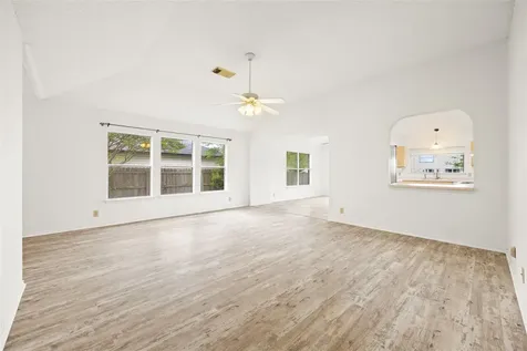 331 Stone Point New Braunfels TX 78130