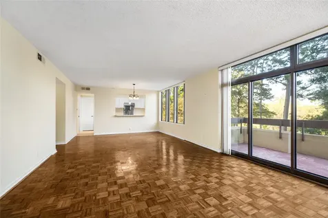 14655 Champion Forest Drive 302 Houston TX 77069