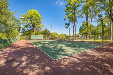 14655 Champion Forest Drive 302 Houston TX 77069
