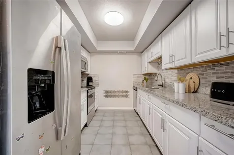 2818 S Bartell Drive 39 Houston TX 77054