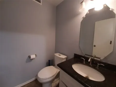 8 Fawnchase Court The Woodlands TX 77381