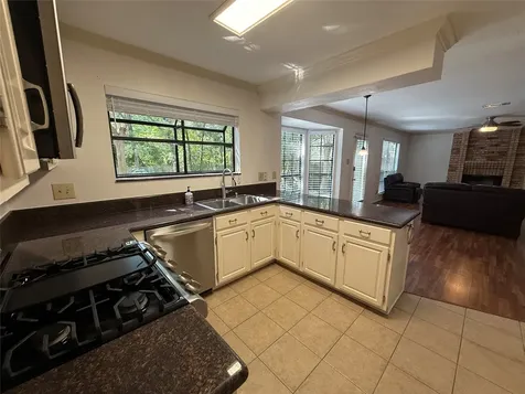 39 Eagle Rock Place The Woodlands TX 77381