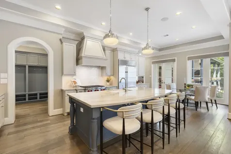 79 Simon Lake Lane The Woodlands TX 77381