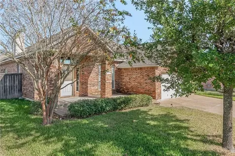 4009 Reatta Lane College Station TX 77845