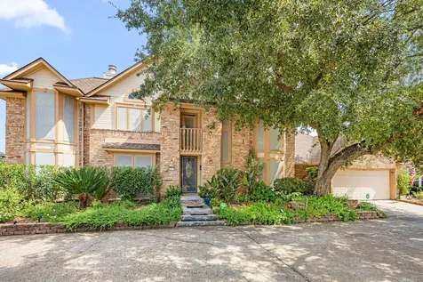 1513 Beaconshire Road Houston TX 77077
