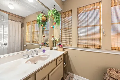 1513 Beaconshire Road Houston TX 77077