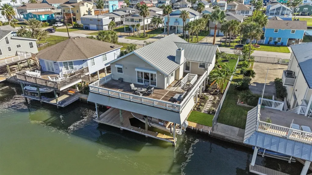 22202 Frio Drive Galveston TX 77554
