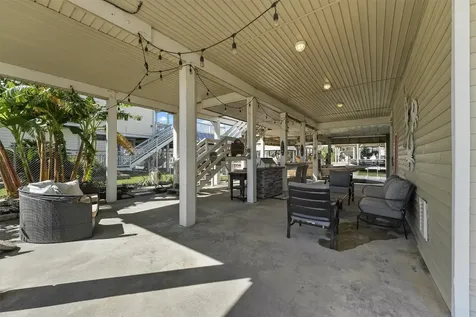 22202 Frio Drive Galveston TX 77554