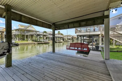 22202 Frio Drive Galveston TX 77554
