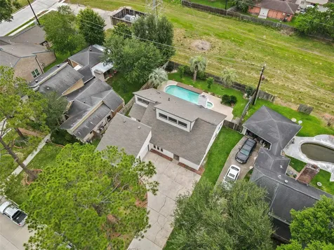 2326 Ashmont Drive Missouri City TX 77489