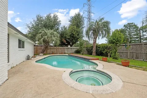 2326 Ashmont Drive Missouri City TX 77489