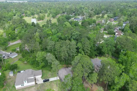 0 Roanoke Drive Conroe TX 77302