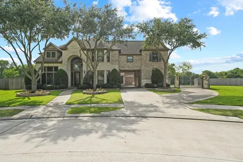 3100 Richard Lane Friendswood TX 77546