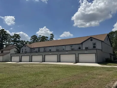 5802 Twisted Pine Court D Houston TX 77039