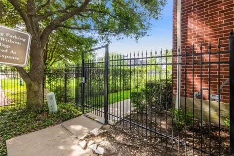 2236 Ann Street Houston TX 77003