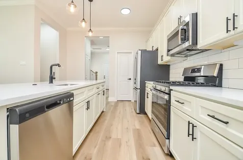 848 Lucky Street Houston TX 77088