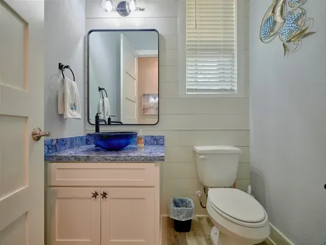 431 Private Road 652 Sargent TX 77414