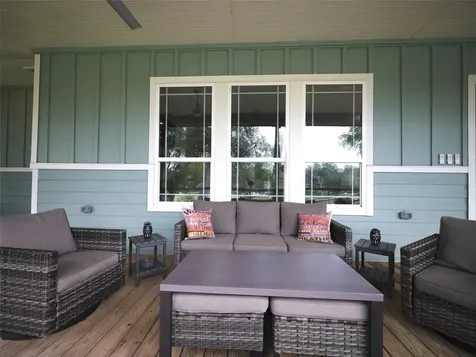431 Private Road 652 Sargent TX 77414