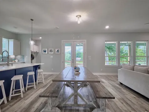 431 Private Road 652 Sargent TX 77414