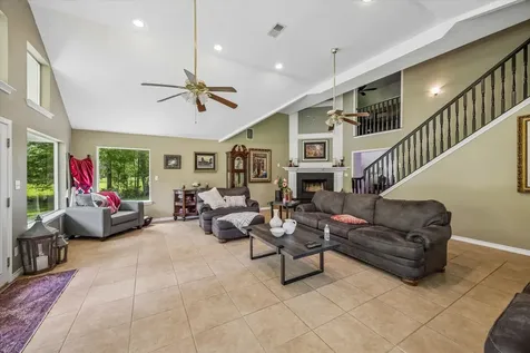 736 County Road 3372 Cleveland TX 77327