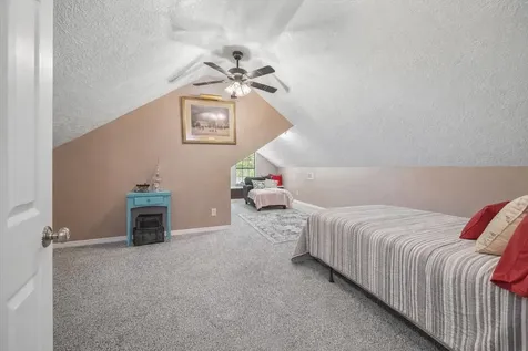 736 County Road 3372 Cleveland TX 77327