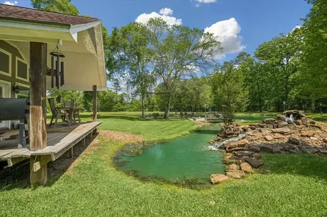 736 County Road 3372 Cleveland TX 77327