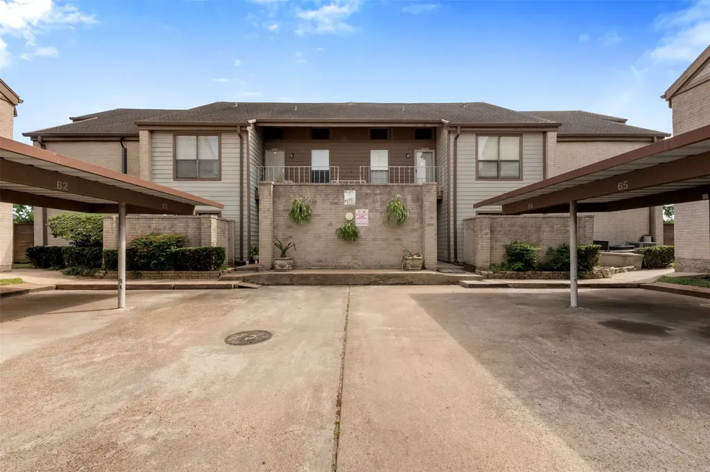8253 Sands Point Drive 165 Houston TX 77036