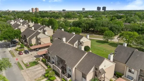 8253 Sands Point Drive 165 Houston TX 77036