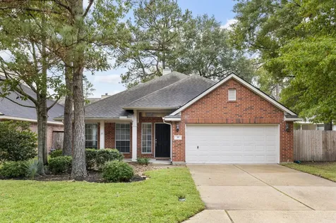 35 Auburn Path Drive The Woodlands TX 77382