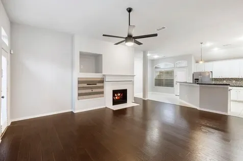 35 Auburn Path Drive The Woodlands TX 77382
