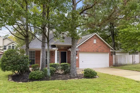 35 Auburn Path Drive The Woodlands TX 77382