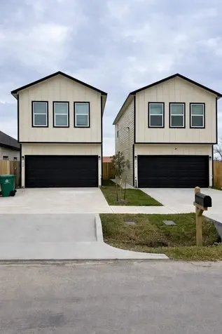 320 New Hampshire Street Houston TX 77029