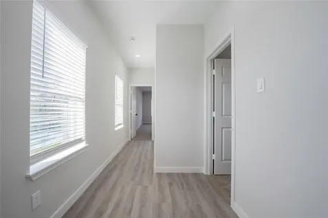320 New Hampshire Street Houston TX 77029