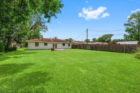 7280 Click Drive Beaumont TX 77708