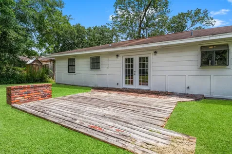 7280 Click Drive Beaumont TX 77708