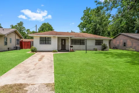 7280 Click Drive Beaumont TX 77708