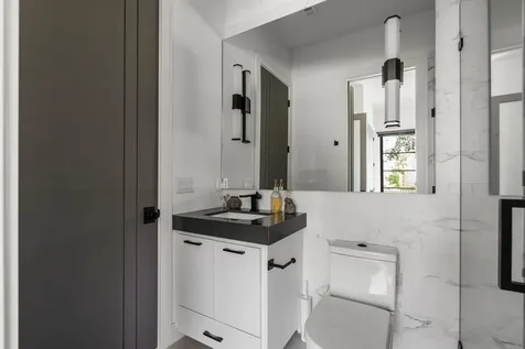 935 Gardenia Drive Houston TX 77018