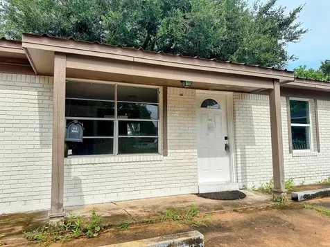 1713 Avenue M Bay City TX 77414